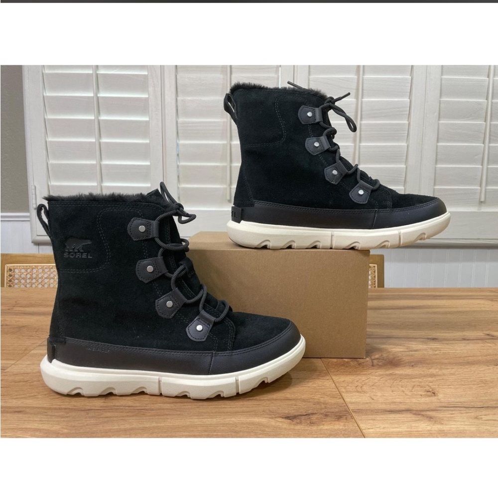 Sorel Black and White Winter Boots